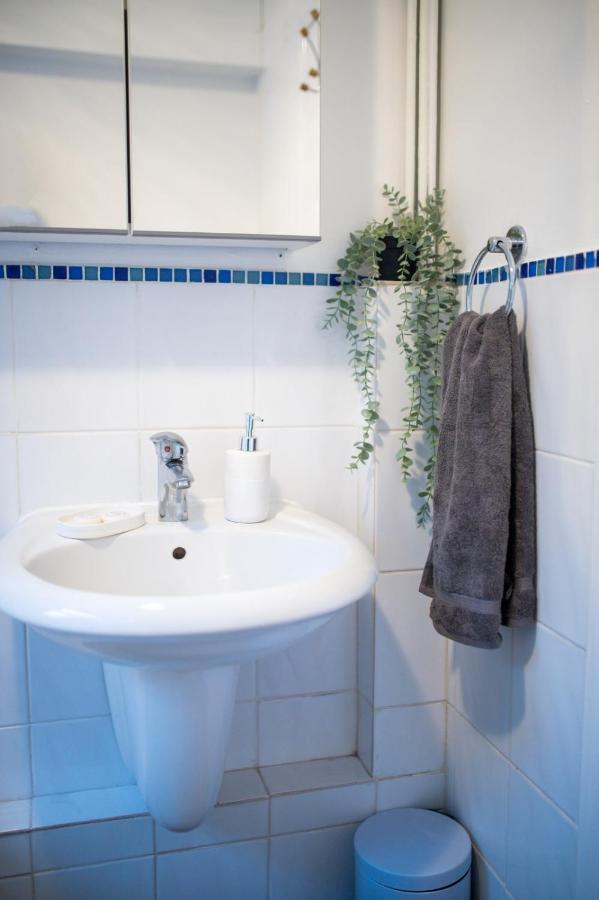 Exclusive Offers L Last-Minute Specials L Parking Free L Double Bed House L Uk L Gaming Room L Komfy 3 Bedroom Cottage With Riverview L Perfect For Short Or Long Stays Редінг Екстер'єр фото